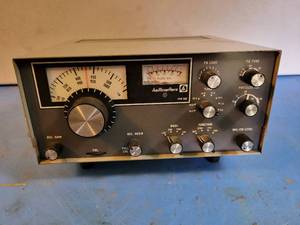lot 1106 image: hallicrafters Model No. FPM300 SSBCW Transceiver - Untested, No Cord
