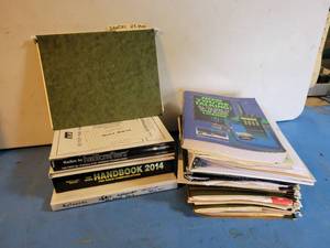 lot 1123 image: Large Lot of Manuals, Service Bulletins and More