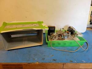lot 1141 image: hallicrafters Model No. HT-40 Transmitter - Untested