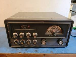 lot 1182 image: hallicrafters Model No. HT-32B HAM Radio Transmitter - Powers On