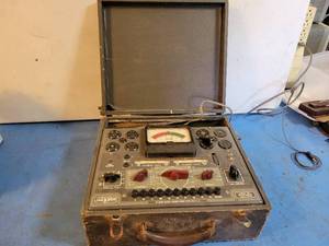 lot 1202 image: Jackson Model No. 636 Dynamic Tube Tester - Powers On