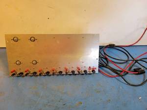 lot 1216 image: Bench Power Supply - Untested