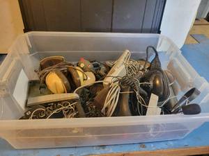 lot 1243 image: Tote of Assorted Microphones and Headsets