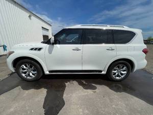 2011 Infiniti QX56 - 4X4