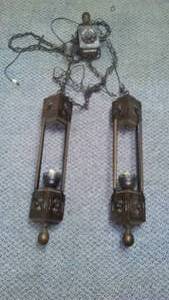 lot 42 image: Vintage lamp. very heavy.