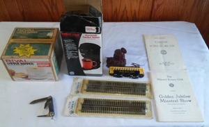 lot 43 image: Misc. Boy Scout Knife, Railroading, Kitchen.