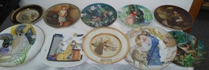 lot 62 image: Collector Plates (10).