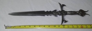 lot 139 image: Knifedagger 18 inch.