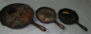 lot 194 image: Cast Skillets. (3)