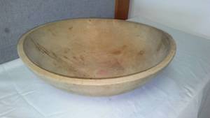 lot 213 image: 16 inch primitive wood bowl