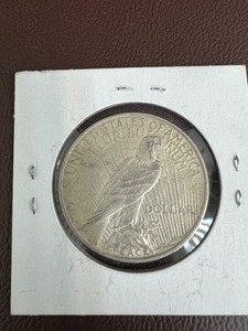 1922D PEACE DOLLAR