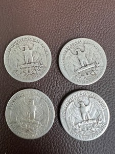 LOT OF 4 SILVER QUARTERS FROM 1940S