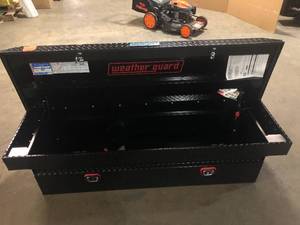 Weather Guard 72 in. Gloss Black Aluminum Full Size Crossbed Truck Tool Box Customer Returns See Pictures