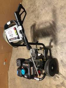 SIMPSON Megashot 50-State 3400 PSI at 2.5 GPM with KOHLER SH270 Engine Cold Water Premium Residential Gas Pressure Washer   Customer Returns See Pictures