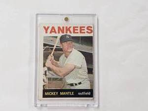 lot 1 image: Mickey Mantle 1964 Tops No. 50