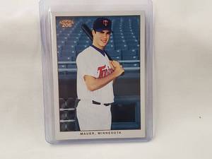 lot 76 image: Joe Mauer Rookie Topps 206 #271