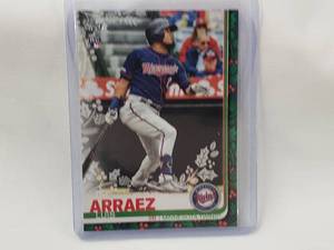 lot 90 image: Luis Arraez Topps Rookie #HW191