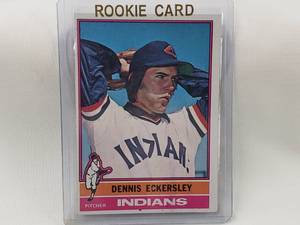 lot 107 image: Dennis Eckersley Rookie Topps #98
