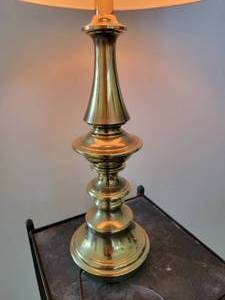 lot 264 image: Stiffel Polished Brass Table Lamp