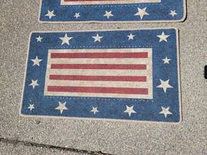 lot 255 image: Patriotic Entry Mats