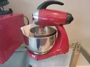 lot 238 image: Lipstick Red Kitchen Appliances