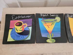 lot 236 image: Dcor Plates Cocktail Themed Group