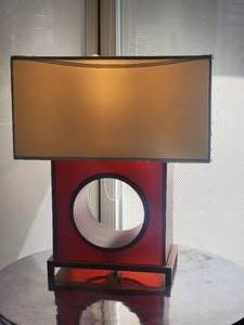 lot 17 image: Dazzling Pop Art Inspired Table Lamp