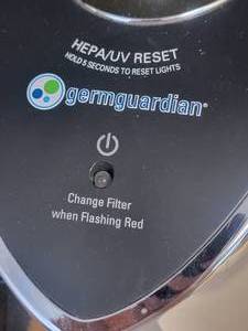 lot 329 image: GermGuardian HEPA Filter  Area Fan Pair - AC42825E