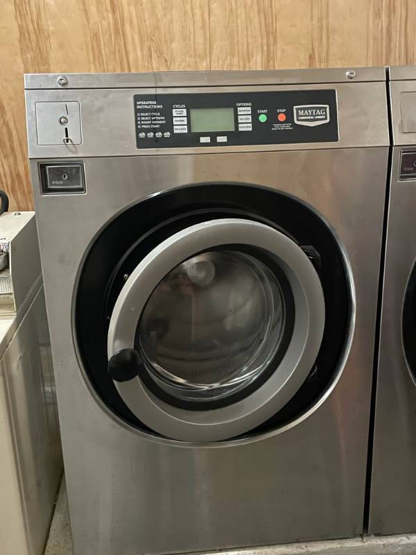 New Ulm Laundromat Surplus Sale!! Commercial Washing Machines, Dryers, Folding Tables!! All in