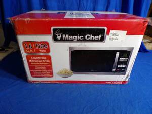 New  Magic Chef 1.6 Cu. Ft. 1100-Watt Microwave Oven - BlackStainless Steel