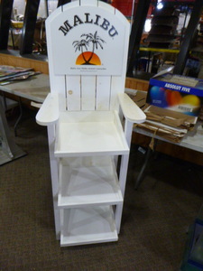 lot 15 image: Malibu Display Stand