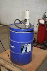 lot 528 image: Graco Pump with Barrel