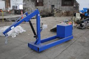 lot 539 image: 2013 Vestil Manufacturing Co CBFC-2000 2000-lbs Counter Balanced Floor Crane