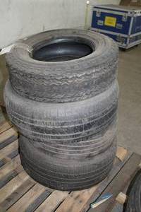 lot 1059 image: Lot of (4) Misc Tires