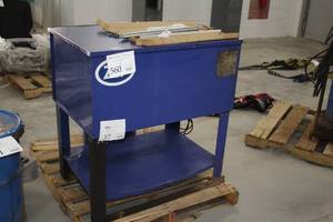 lot 560 image: Parts Washer