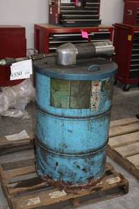 lot 550 image: Coolant Barrel with Pump