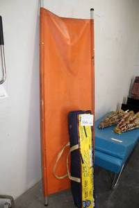 lot 555 image: Lot of (2) Emergency Stretchers