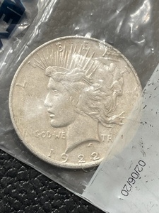 lot 23 image: 1922-D Peace Dollar