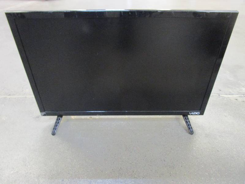 lot 15 image: Lot of 4 Small Computer Monitors (UNTESTED, USED IN WAREHOUSE, SOME MAYBE MISSING CORDS)