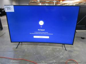 lot 900 image: SAMSUNG 55 TU8300 Crystal UHD 4K Smart TV with HDR UN55TU8300FXZA 2020