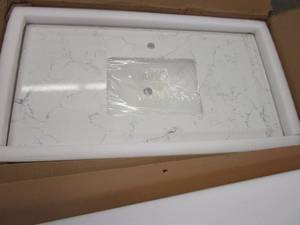 43 in x 22 in Single Hole Engineered Stone Vanity Top with Backsplash (BACK LEFT CORNER IS CHIPPED)