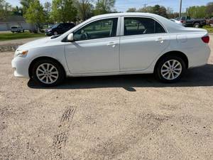 2009 TOYOTA COROLLA