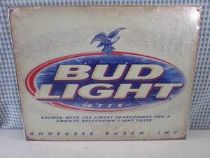 (EC1) Bud Light Beer Tin Sign 16 x...