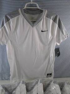 (CS) Lot of 8 Nike Dri-Fit Girls So...