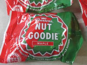 (B-3) 12 Nut Goodie Maple Past Date...