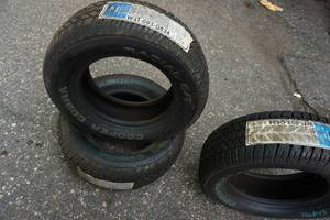 lot 19 image: 3 - Cooper Cobra Radial GT Tires Brand New