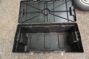 lot 49 image: Super Box Plastic Storage Tool Box Storage Tote
