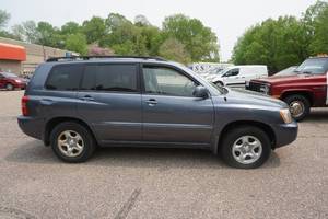 lot 2 image: 2001 Toyota Highlander AWD SUV