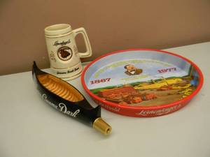lot 36 image: RARE LEINENKUGELS CREAMY DARK CANOE TAP HANDLE, NEW IN BOX - APPROX 14 & LEINENKUGELS 13 METAL BEER TRAY & LEINENKUGELS LIMITED EDITION BEER STEIN - AWESOME COLLECTION - SEE PICTURES