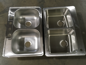 lot 15 image: Lot of Kitchen Sinks  Customer Returns See Pictures